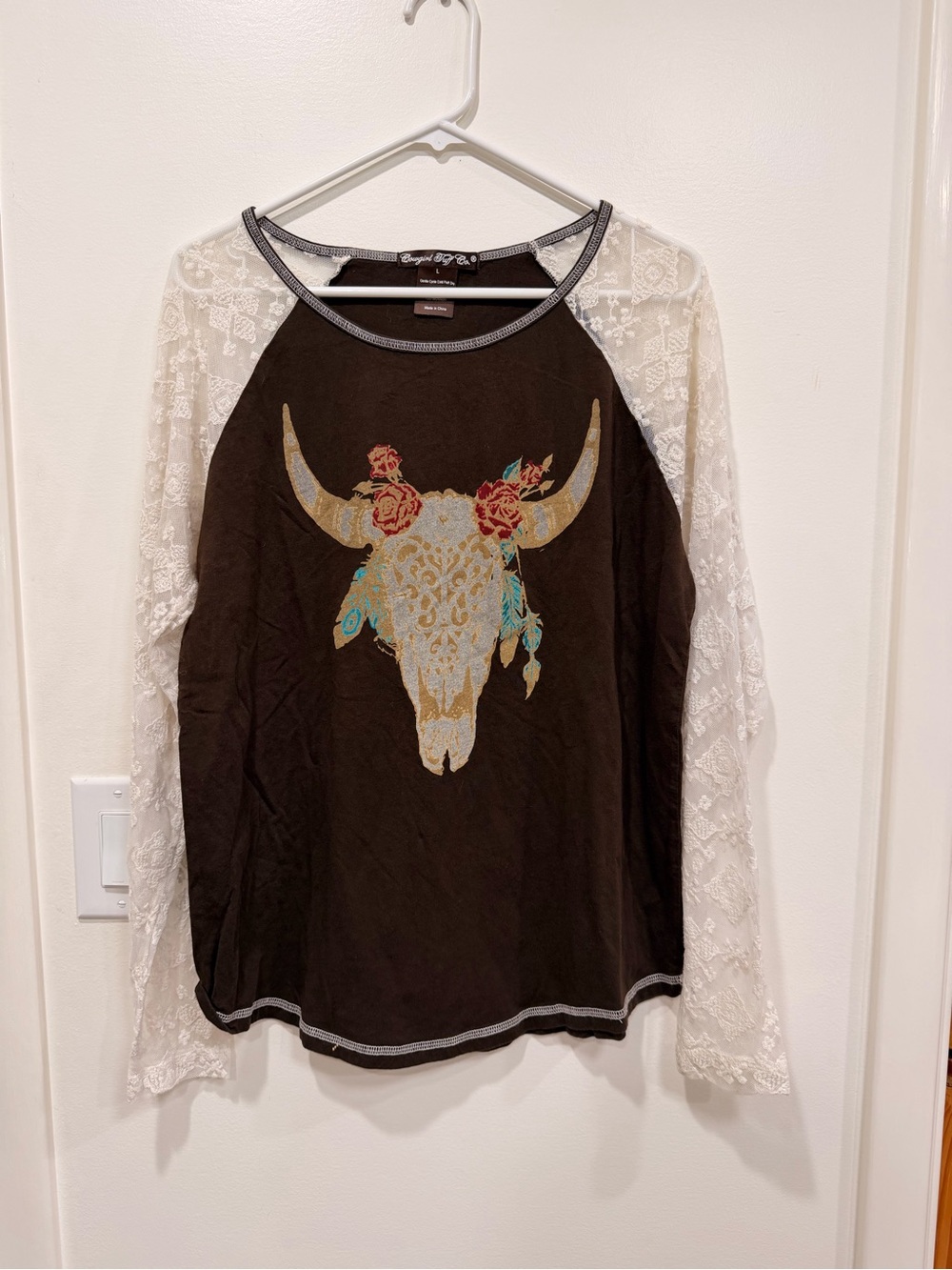 Cowgirl Tuff Brown & White Lace Raglan Skull Tee
